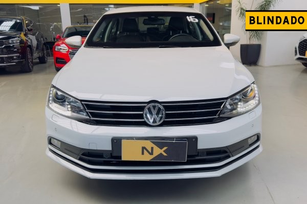 VOLKSWAGEN Jetta 2.0 TSI HIGHLINE 211CV GASOLINA 4P TIPTRONIC 2015/2016
